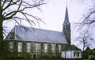 OVI-00001332 NHkerk gezien vanaf de Noord